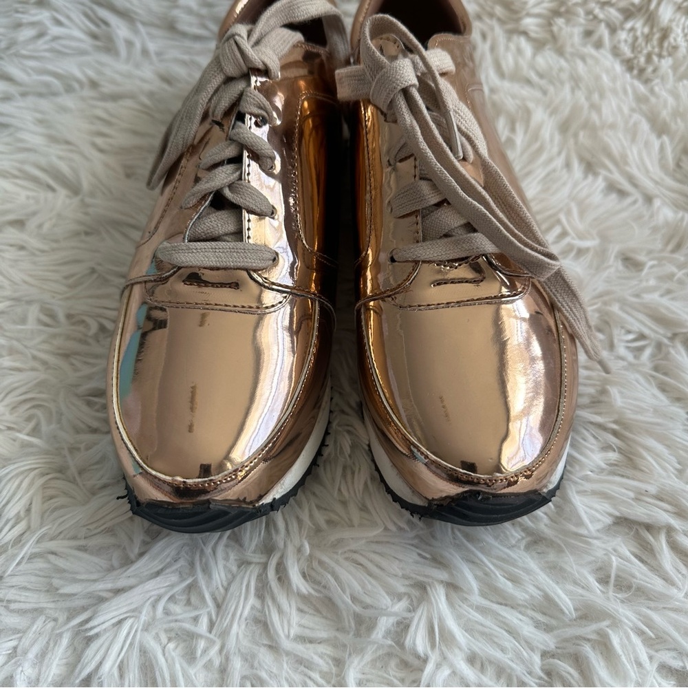 N.Y.L.A Mirage Fashion Sneaker Rose Gold New In Box Size 8 - Picture 3 of 7